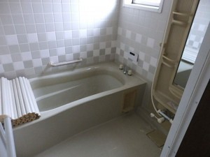 京都市伏見区新町、中古一戸建ての風呂画像です