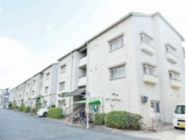 京都市南区西九条島町、マンションの画像です