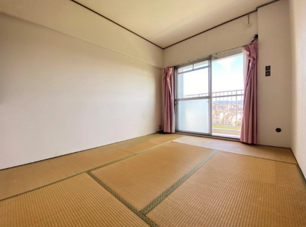 京都市伏見区横大路下三栖山殿、マンションの画像です