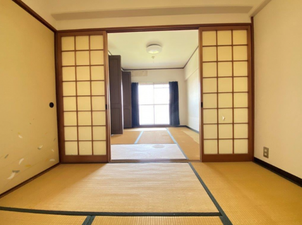 京都市伏見区横大路下三栖山殿、マンションの画像です