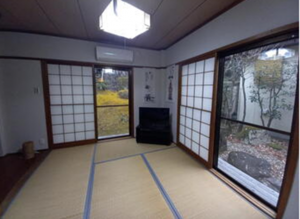 京都市伏見区深草車阪町、マンションの画像です