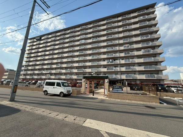 京都市南区久世大薮町、マンションの画像です