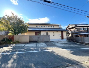 京都市伏見区醍醐赤間南裏町、中古一戸建ての画像です