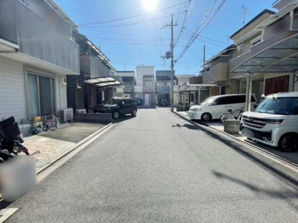 京都市伏見区景勝町、中古一戸建ての画像です