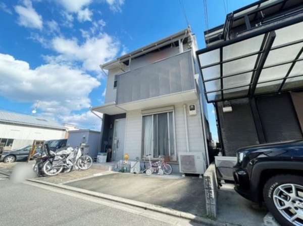 京都市伏見区景勝町、中古一戸建ての画像です
