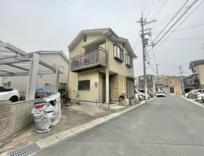 京都市伏見区久我御旅町、中古一戸建ての画像です