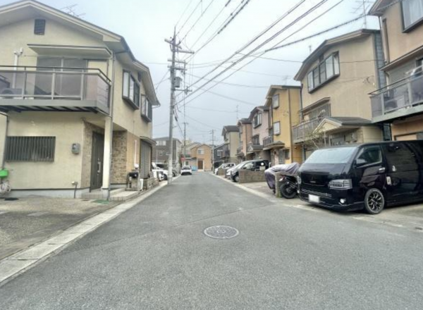 京都市伏見区久我御旅町、中古一戸建ての画像です
