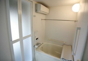 京都市伏見区深草正覚町、マンションの画像です