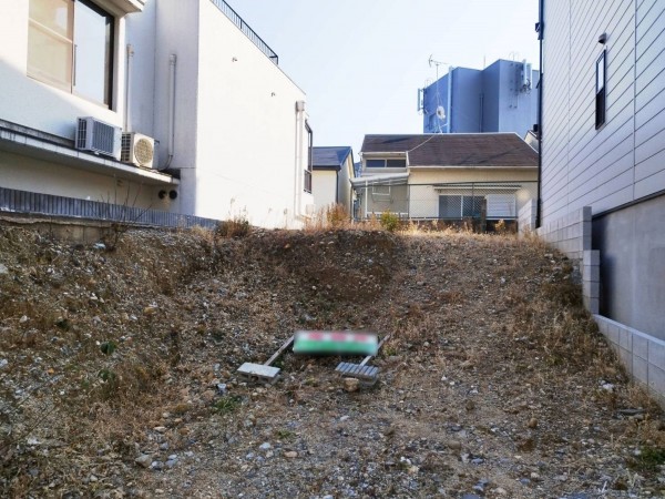 京都市伏見区桃山町泰長老、土地の画像です