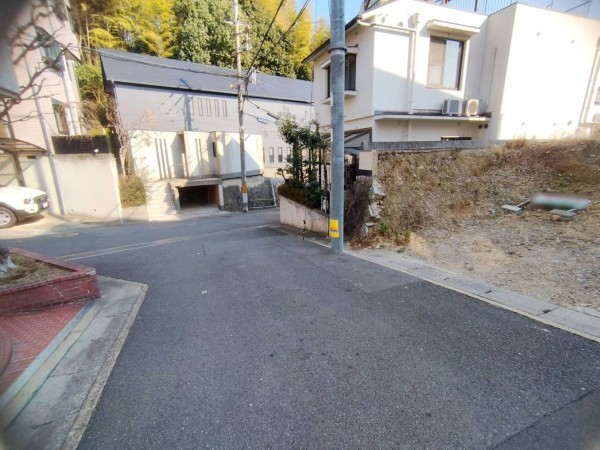 京都市伏見区桃山町泰長老、土地の画像です