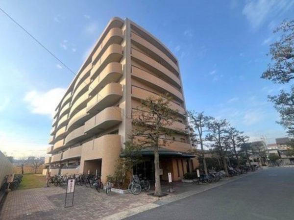 京都市伏見区舞台町、マンションの画像です