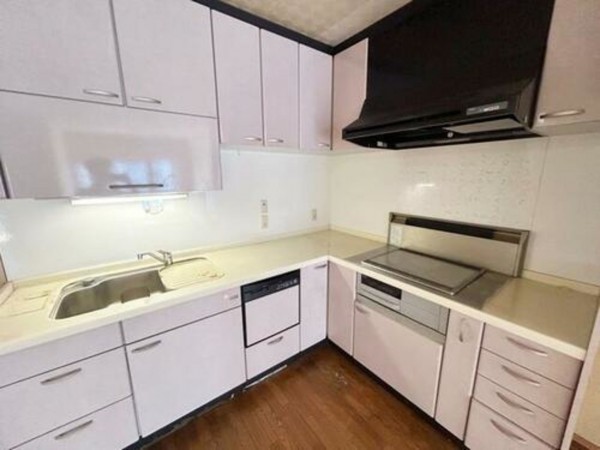 京都市伏見区深草出羽屋敷町、マンションの画像です