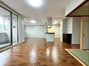 京都市伏見区醍醐大構町、マンションの画像です