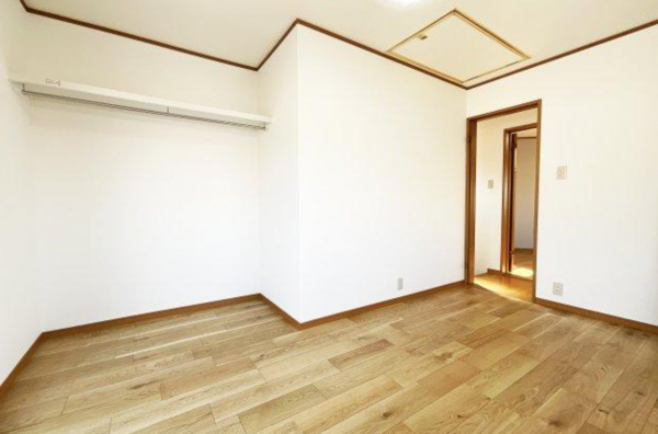 京都市伏見区醍醐上ノ山町、中古一戸建ての画像です
