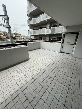京都市伏見区桃山町松平筑前、マンションの画像です