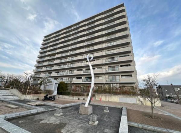 京都市伏見区中島河原田町、マンションの画像です