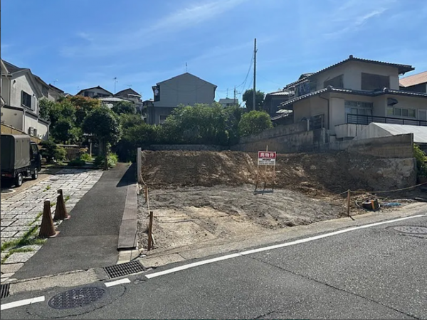 京都市伏見区桃山町遠山、土地の画像です