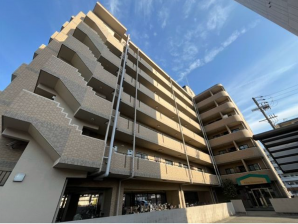 京都市伏見区桃山町丹後、マンションの画像です