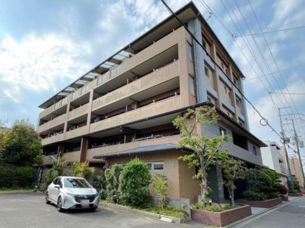 京都市伏見区革屋町、マンションの画像です