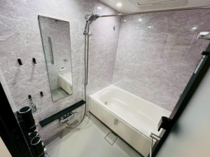 京都市南区久世上久世町、マンションの画像です