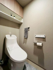 京都市南区久世上久世町、マンションの画像です