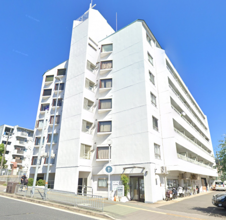 京都市伏見区桃山町泰長老、マンションの画像です