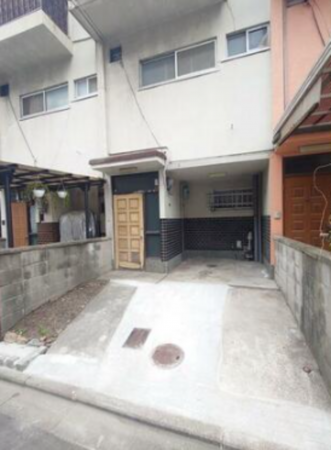京都市伏見区深草泓ノ壺町、中古一戸建ての画像です