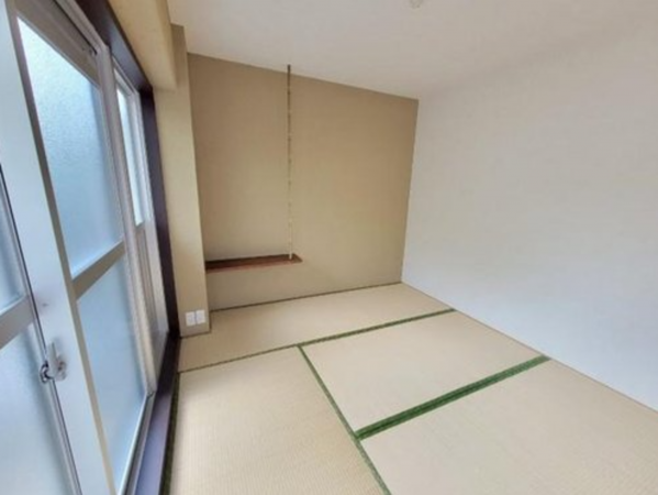 京都市伏見区深草西浦町、マンションの画像です