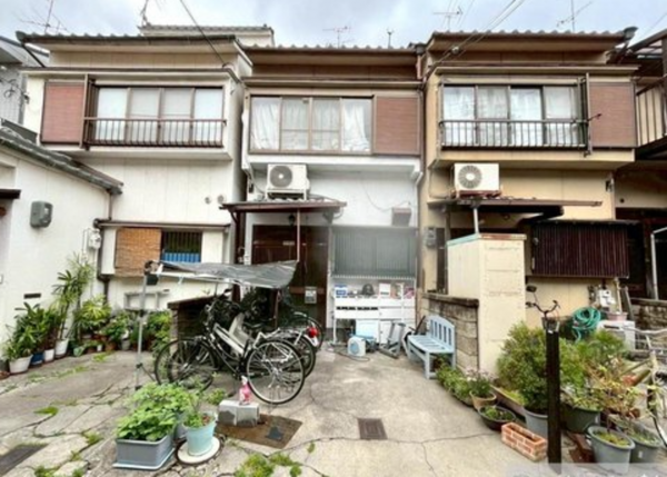 京都市南区吉祥院西ノ庄東屋敷町、中古一戸建ての画像です