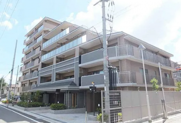 京都市伏見区深草池ノ内町、マンションの画像です