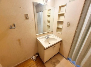 京都市伏見区深草下川原町、マンションの画像です