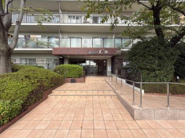 京都市伏見区深草下川原町、マンションの画像です