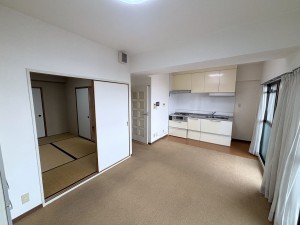 京都市伏見区淀際目町、マンションの画像です