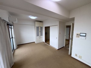 京都市伏見区淀際目町、マンションの画像です