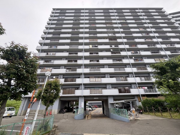 京都市伏見区淀際目町、マンションの画像です