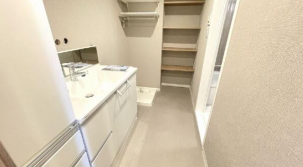 京都市南区久世中久町、マンションの画像です