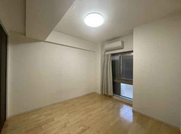 京都市伏見区深草越後屋敷町、マンションの画像です