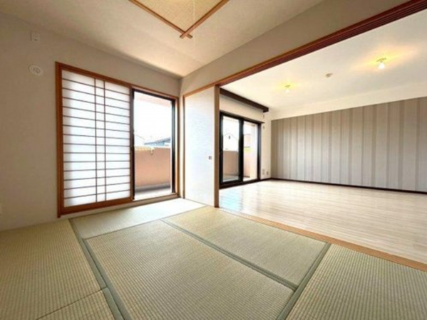 京都市伏見区新町、マンションの画像です