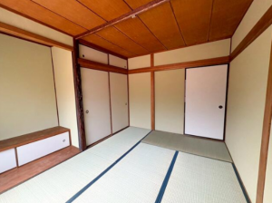 京都市伏見区納所和泉屋、中古一戸建ての画像です