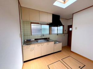 京都市伏見区納所和泉屋、中古一戸建ての画像です