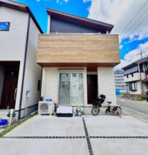 京都市伏見区羽束師鴨川町、中古一戸建ての画像です