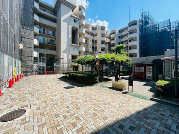 京都市南区久世上久世町、マンションの画像です