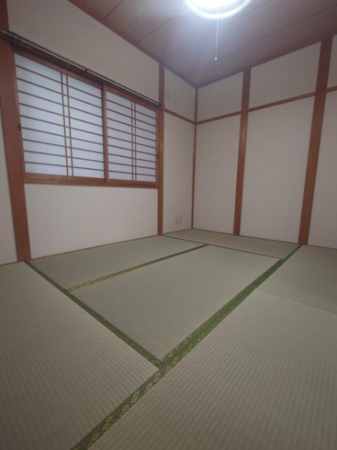 京都市伏見区久我御旅町、中古一戸建ての画像です