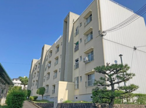京都市伏見区深草正覚町、マンションの画像です