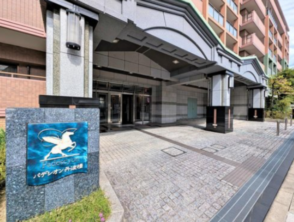 京都市伏見区桃山最上町、マンションの画像です