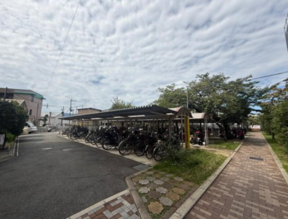 京都市南区久世上久世町、マンションの画像です