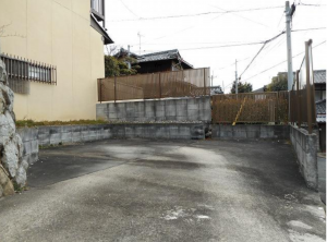京都市伏見区深草石峰寺山町、中古一戸建ての画像です