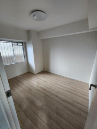 京都市伏見区川東町、マンションの画像です