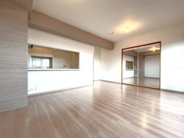 京都市伏見区深草新門丈町、マンションの画像です