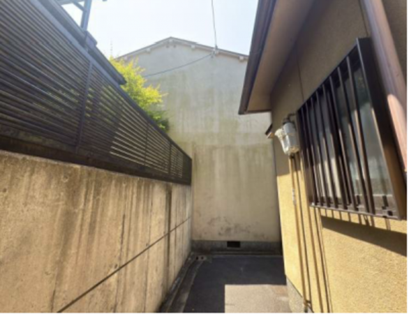 京都市伏見区深草藪之内町、収益物件/住宅の画像です
